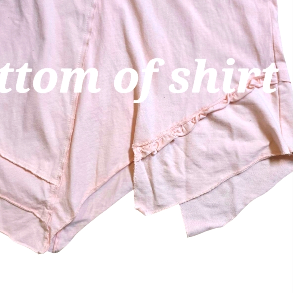 Lulu B Lt. Pink Asymmetrical Button-Detail Top Size M - Picture 3 of 5